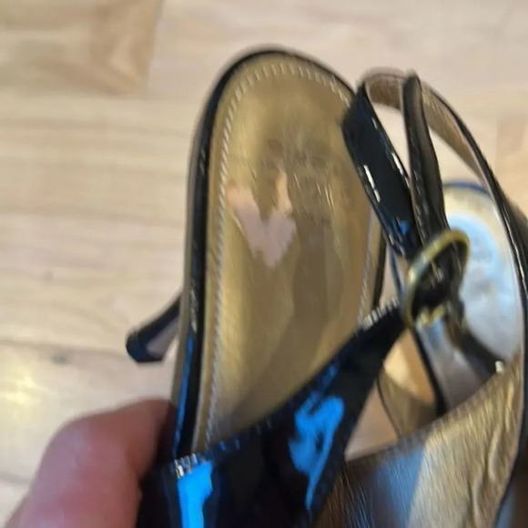 Circa Joan & David Black luxe sandals - Picture 5 of 10